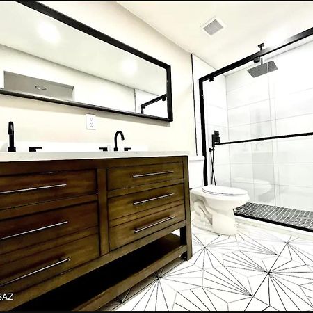טוסון Private Home - Heated Pool, Billiards, Darts, Foosball, Fireplace, 5 Smart Tvs, Bbq, Cotton Bedding - The Saguaro Sanctuary, Pool Heat Optional מראה חיצוני תמונה
