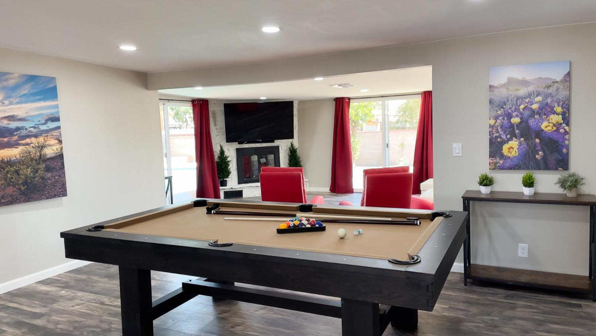 טוסון Private Home - Heated Pool, Billiards, Darts, Foosball, Fireplace, 5 Smart Tvs, Bbq, Cotton Bedding - The Saguaro Sanctuary, Pool Heat Optional מראה חיצוני תמונה